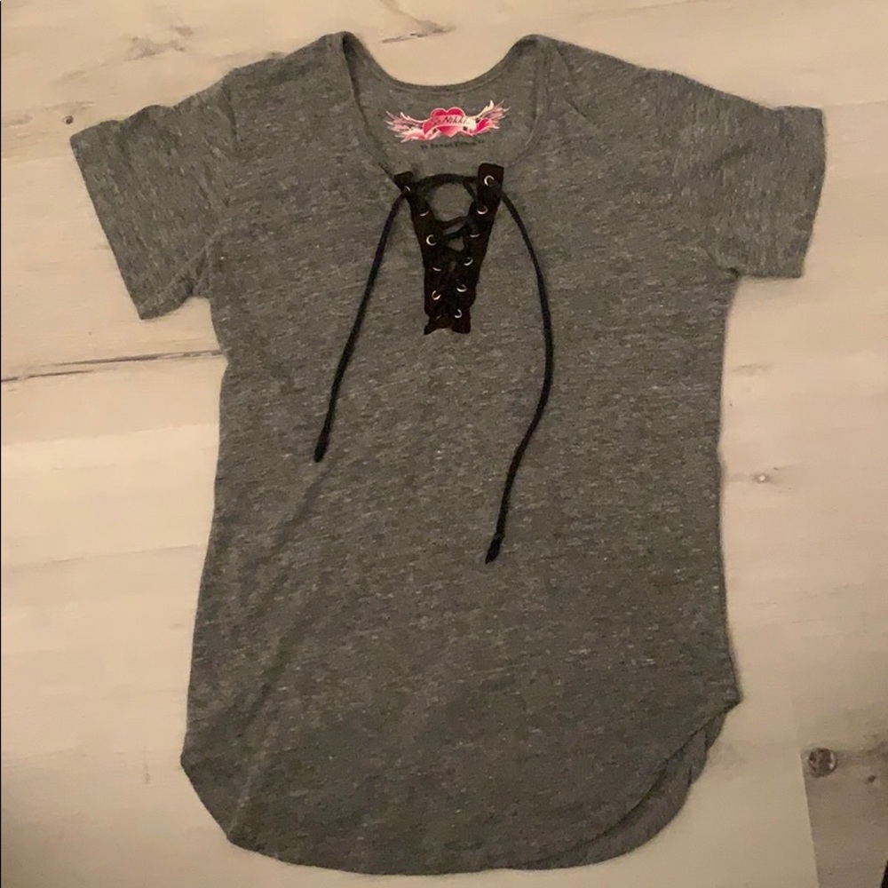 so nikki grey t-shirt with crosses